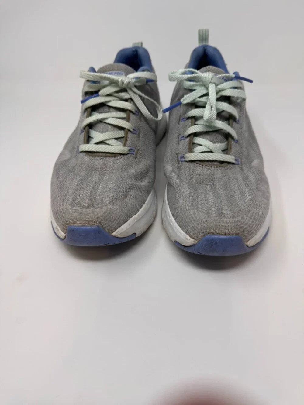 SKECHERS ARCH FIT WOMENS TENNIS SHOES SIZE 10